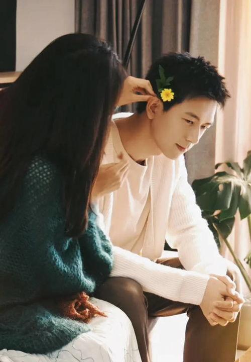 圈内人爆料周雨彤和李现,圈内人爆料恋情升温  第1张 圈内人爆料周雨彤和李现,圈内人爆料恋情升温  第1张