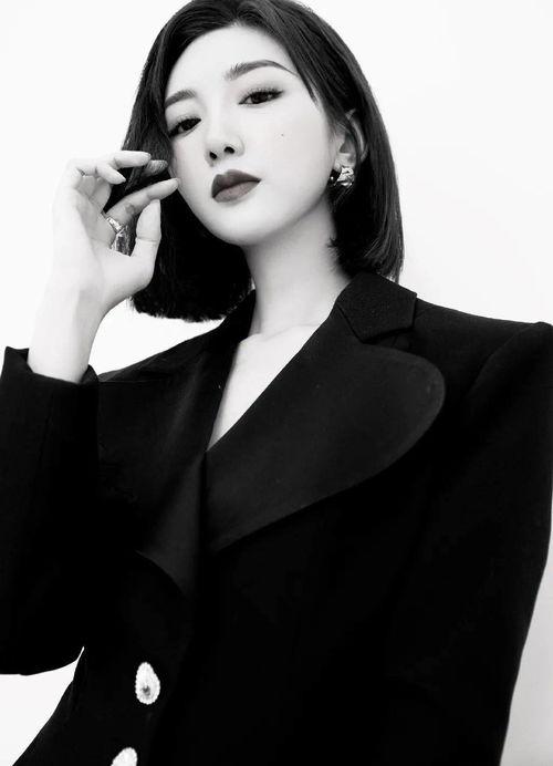 娱乐圈爆料爽文女主推荐,爽文女主的逆袭之路  第3张 娱乐圈爆料爽文女主推荐,爽文女主的逆袭之路  第3张