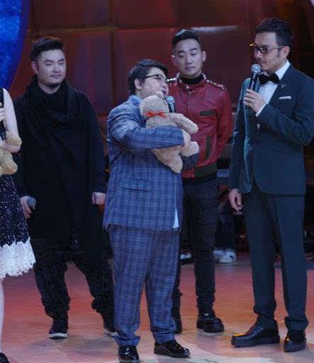 韩红最新爆料娱乐圈,韩红揭露惊人内幕!