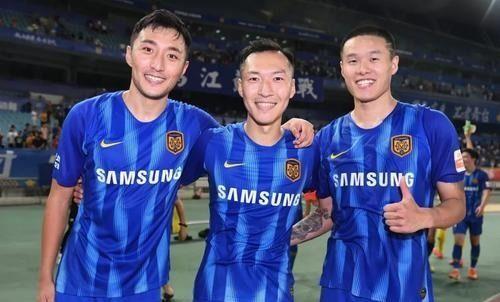 现役球员爆料最新消息视频,揭秘赛场幕后真相  第3张 现役球员爆料最新消息视频,揭秘赛场幕后真相  第3张